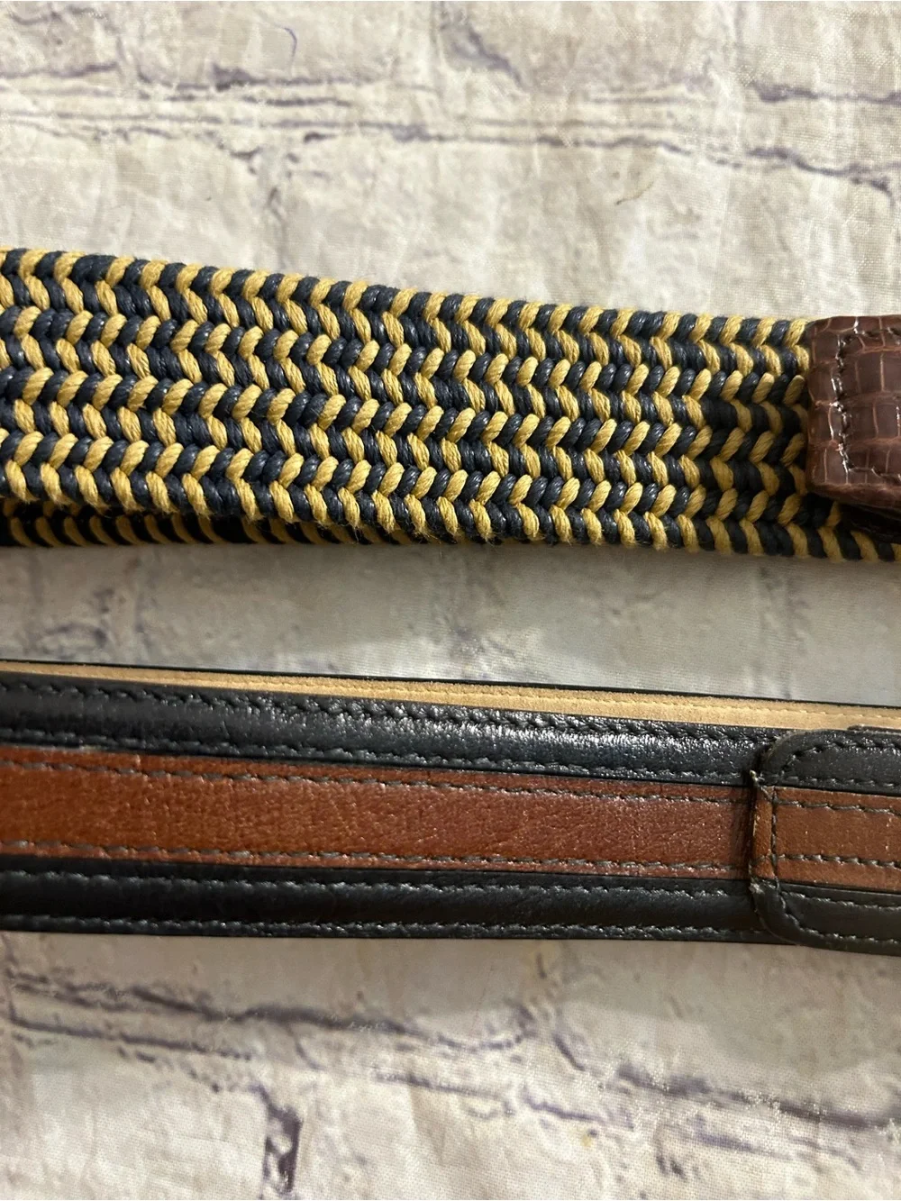 MEDICI FULL GRAIN LEATHER ON COWHIDE VTG & NAVY/TAN STRETCH CROC MEN BELTS
